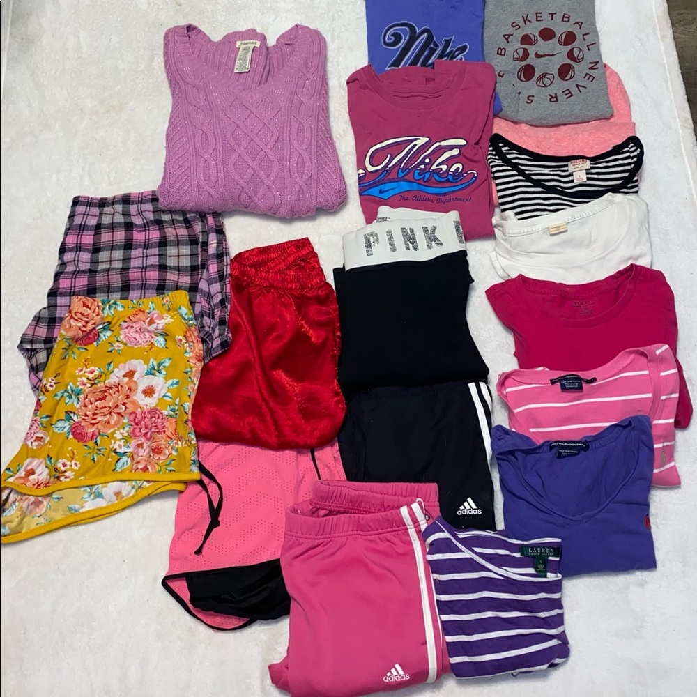 Women’s clothing lot